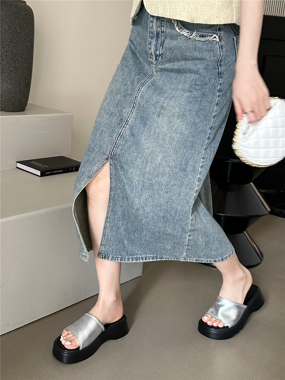 2023-summer-new-fashion-thick-sole-outdoor-slippers-wide-band-casual-slip-on-womens-sandals_2