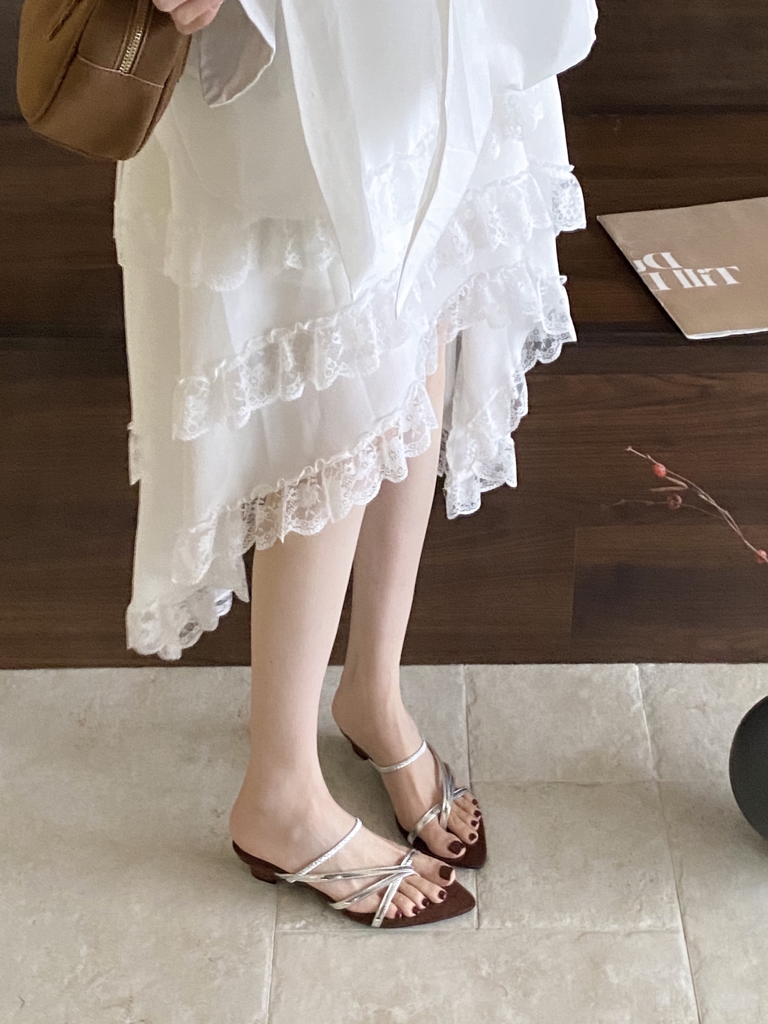 european-american-style-pointed-toe-thick-heel-roman-sandals-for-women_1